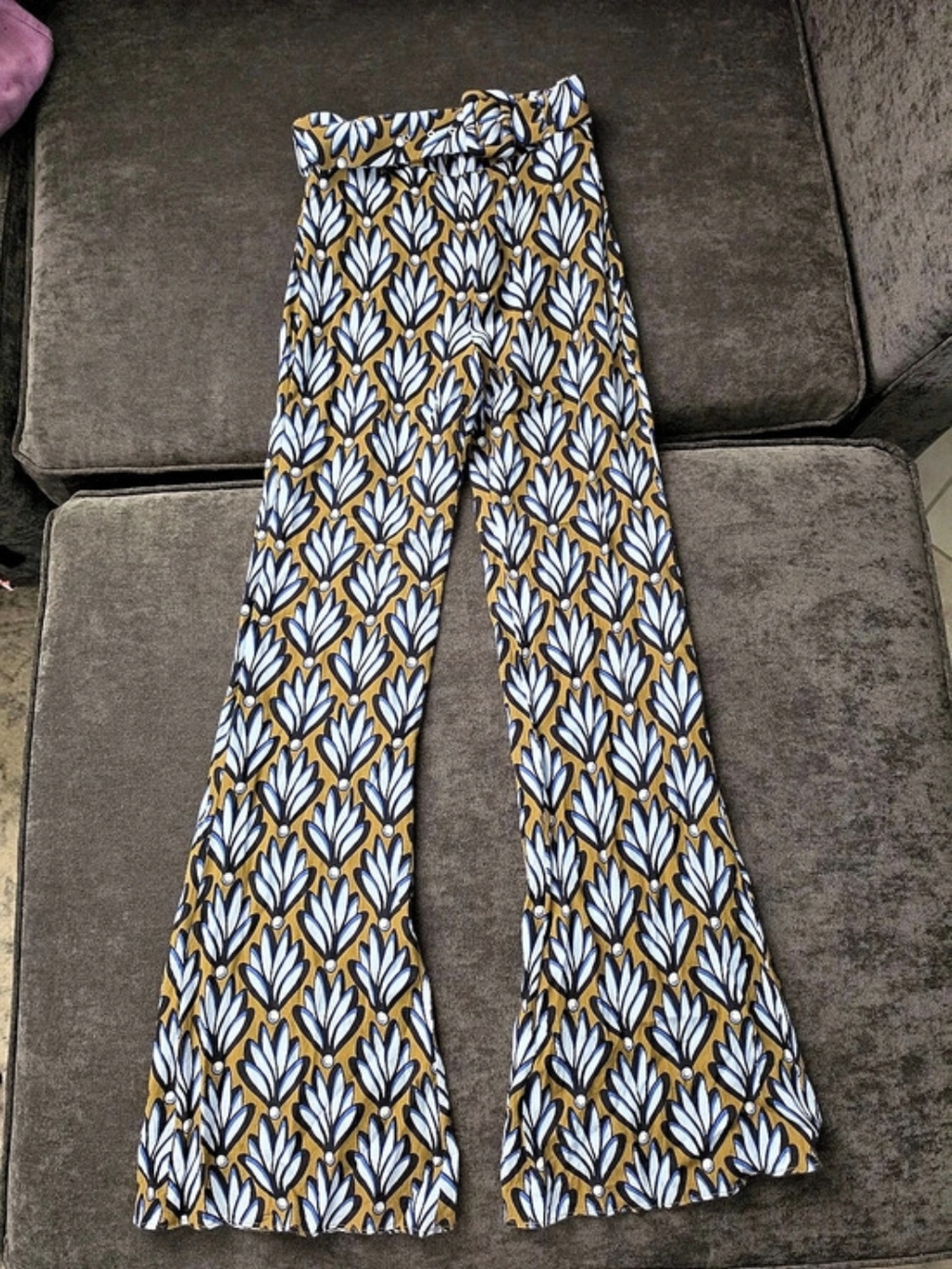 Zara Wide Leg Printed Pants in Blue & Yellow Like New